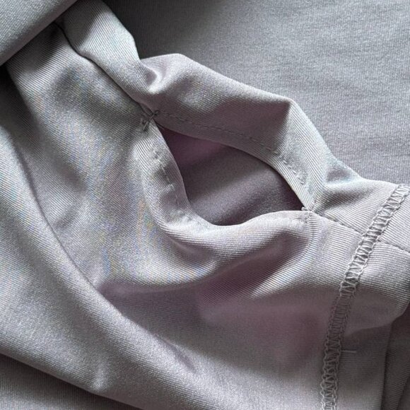 🔥 Levi’s Women’s Mammoth Second Skin Top – Dusty Pink, Fitted, Size XL - Picture 7 of 11